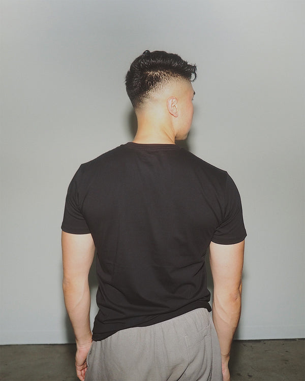 Natural fiber athletic t-shirt for men, toxin-free and breathable.